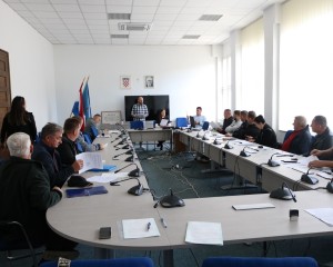 U Pakracu dodijeljeni ugovori poduzetnicima iz Programa poticanja zapošljavanja i razvoja poduzetništva