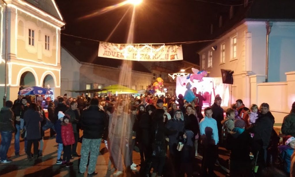 BOŽIĆNI SAJAM Odlično prihvaćena predbožićna pakračka priča