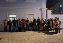 U Pakracu postavljena spomen-ploča prvom hrvatskom kralju Tomislavu