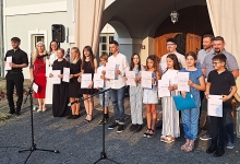 OGŠ PAKRAC Završni koncert u reprezentativnom ambijentu dvorišta Janković