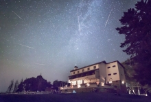ZELENI VRH OMANOVAC Danas možete uživati u noćnoj „predstavi“ suza svetog Lovre