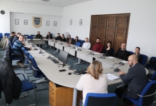 GRAD PAKRAC Financijska pomoć za 17 mladih obitelji