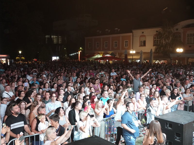 [PROMO] Memorijalnom večeri službeno završilo 25. Novogradiško glazbeno ljeto