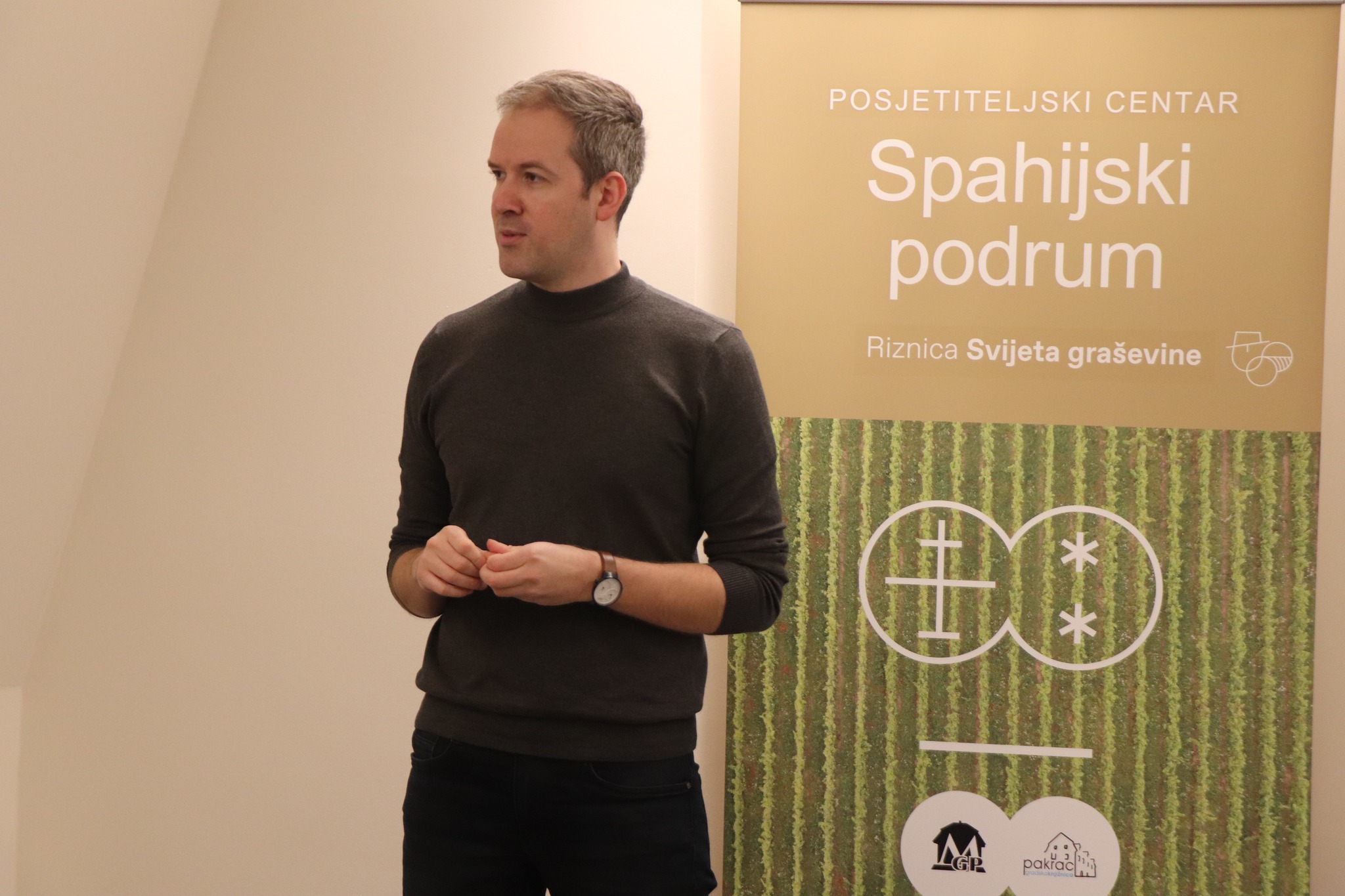 605552116 26089309240674831 5191398341211277551 n