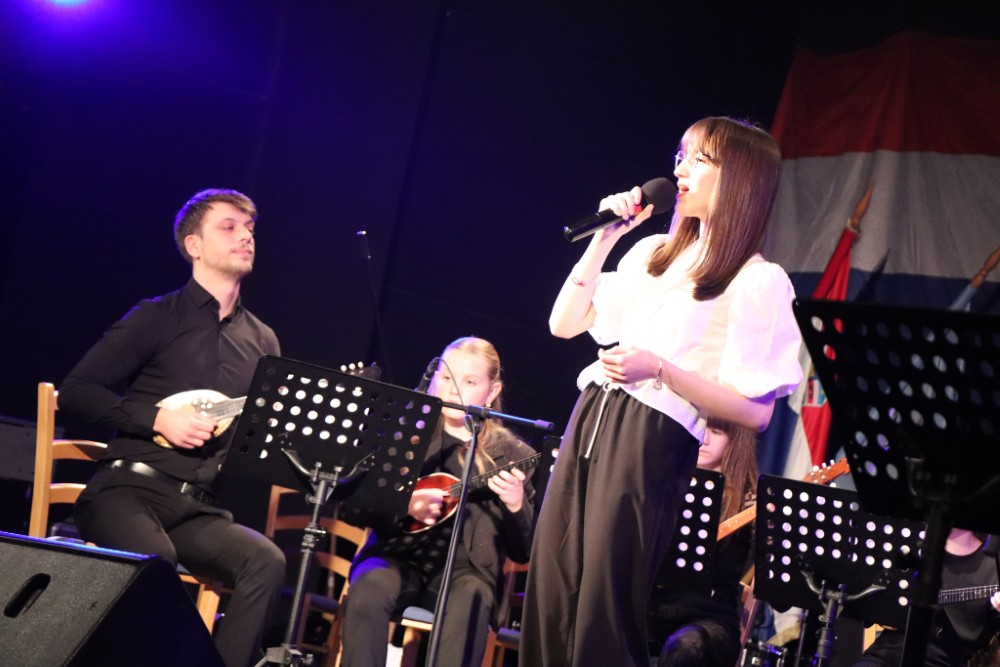 641612049 1573938484737135 8284671786896862381 n