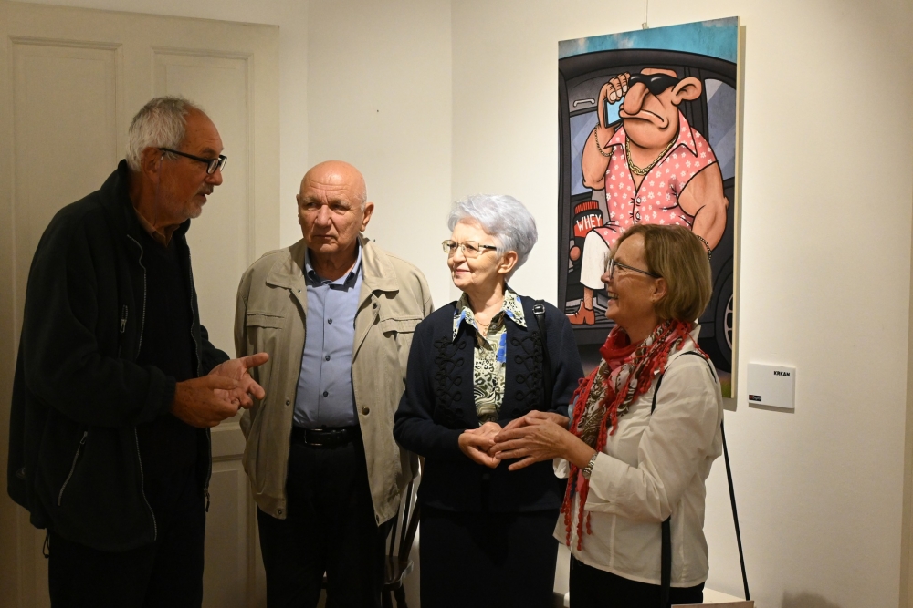 55695724313614182526542201998999946712885132n