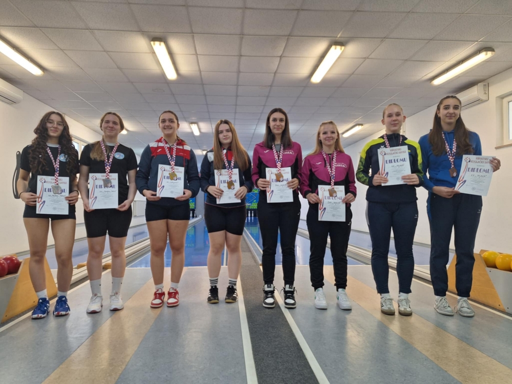 d3285820-4b98-4a96-975d-39b23334166a