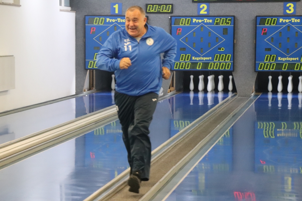 584426544257736132222444362814566838068737515n