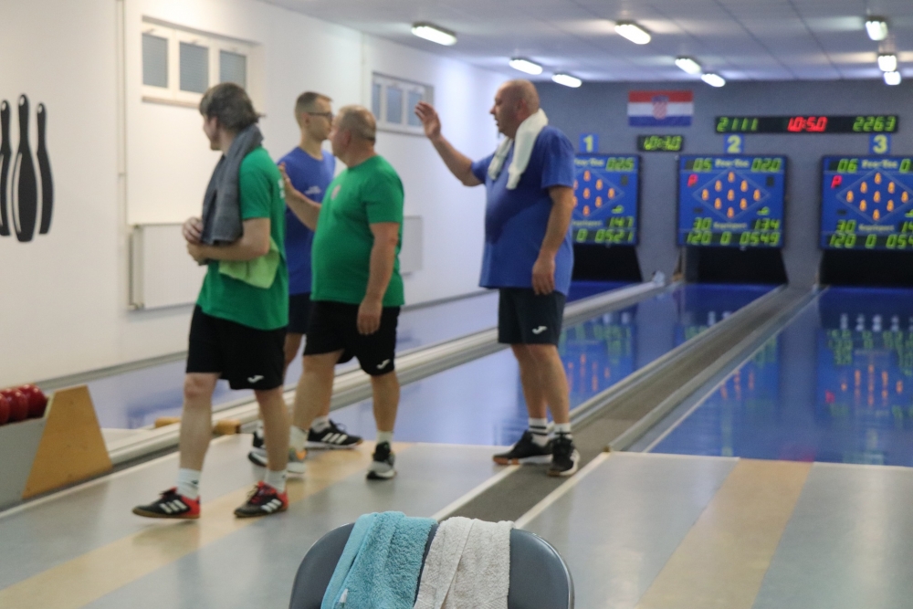 584933821257736117655779156561940654810882480n