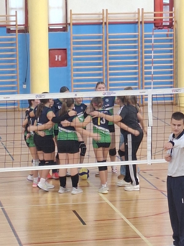 IMG-82f4b95fd0516e20f4a5427ebfb828f2-V