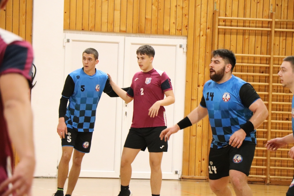 599004341259804280615629503373233468966782618n