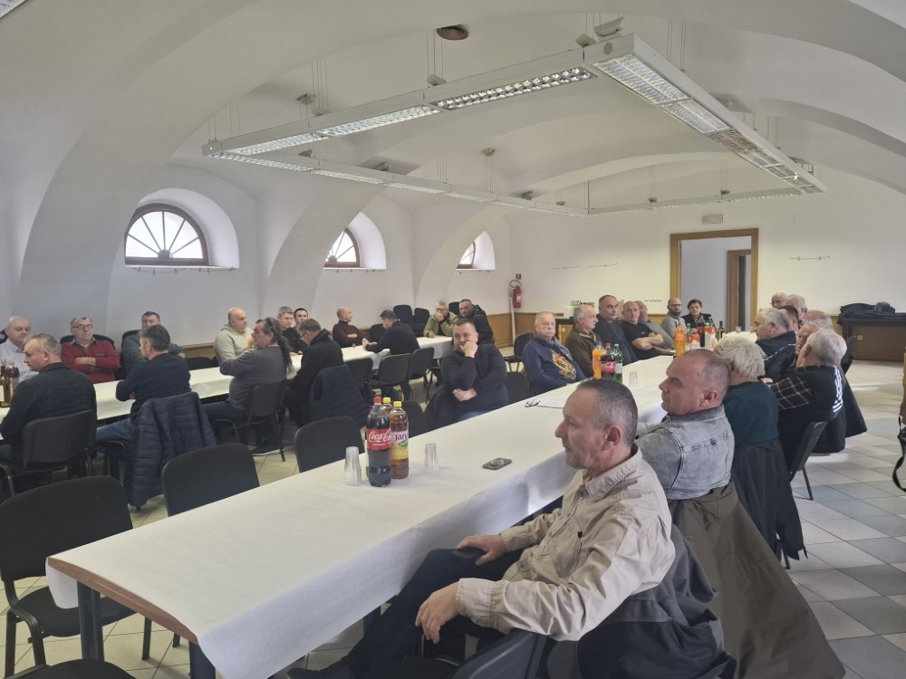 20260214102727-Custom