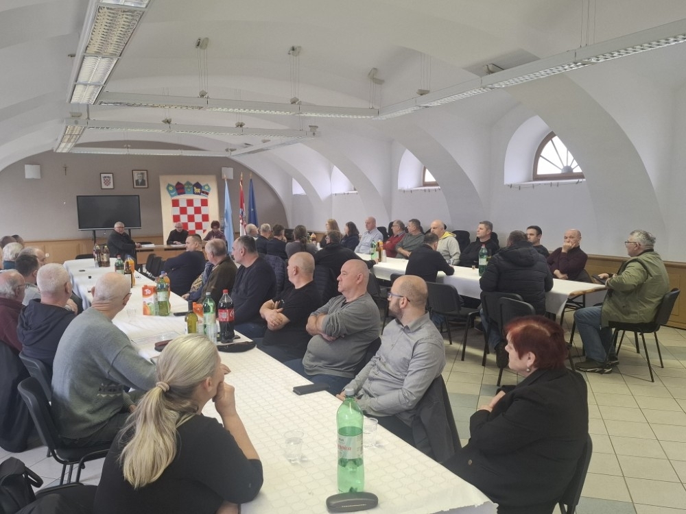 20260214102842-Custom