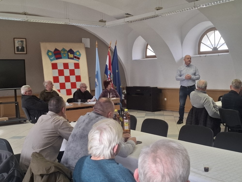 20260214110454-Custom