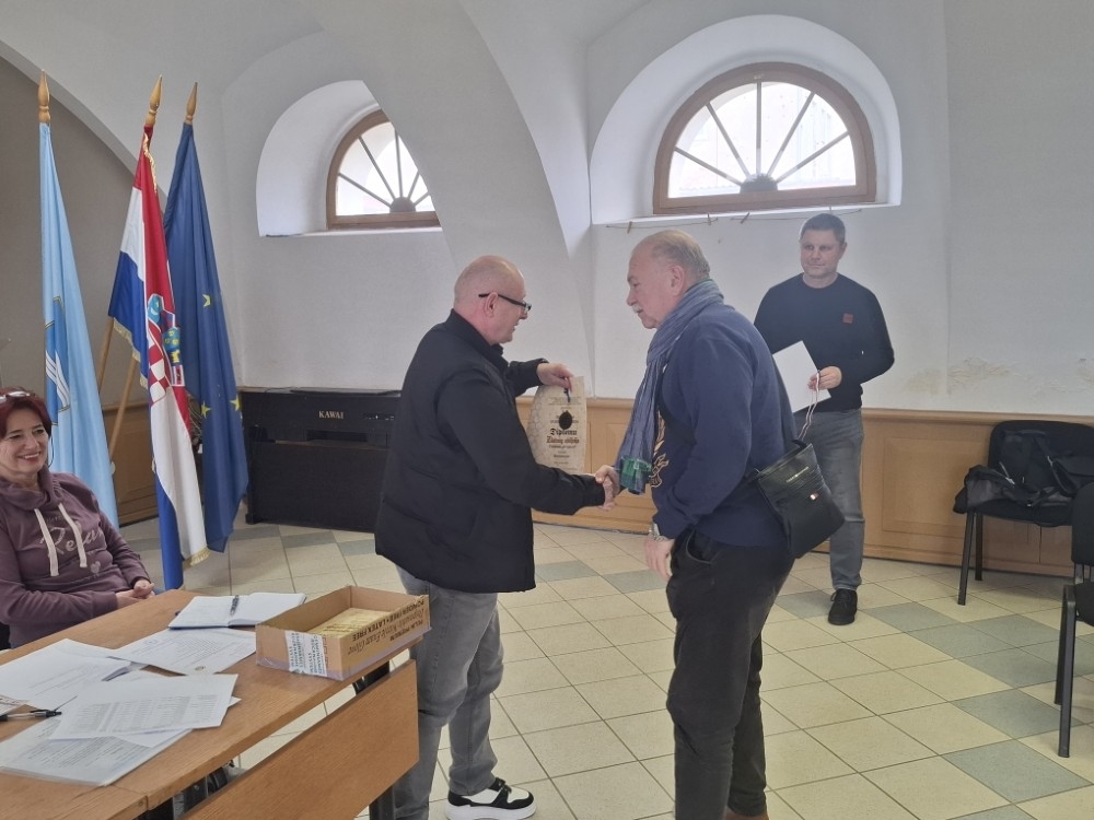 20260214110947-Custom