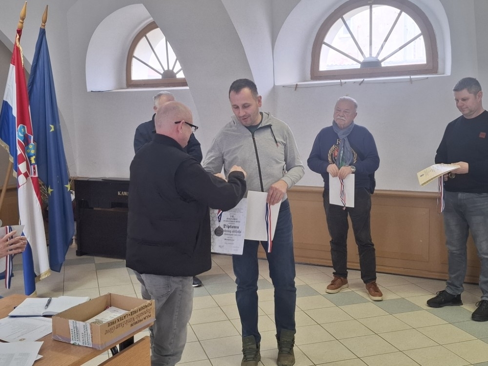 20260214111107-Custom