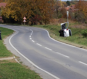 prometna nesreca pakrac aleja kestenova