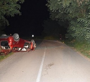 auto na krovu prometna