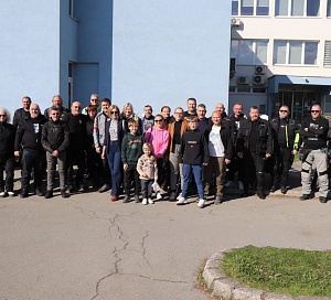 Sudionici humanitarne kampanje Kilometri za osmjeh u posjetu Pakracu