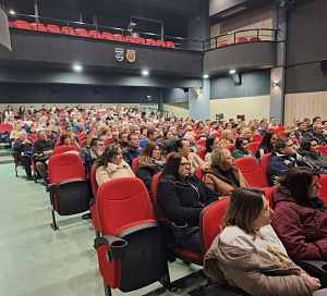 20251203 170132gfbfbgfgfbgfb