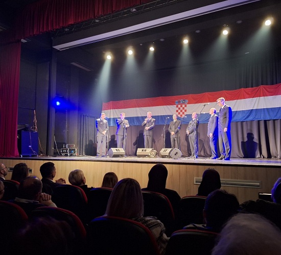 645237085 1477000574037300 1233060234783937826 n