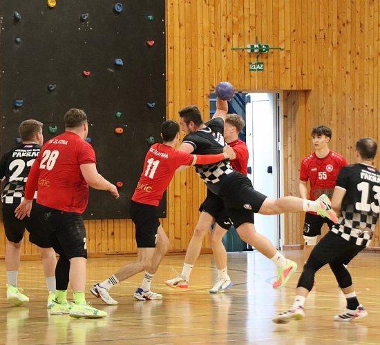 rk pakrac rk slatina 2 35 22 Large