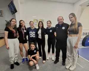 PAKRAC-PAPUK STVARA SJAJNE KUGLAČICE Zlato Simone, srebro Franke, bronce Antonije i Leone