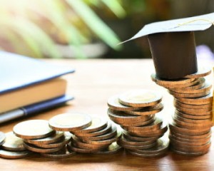 ZAKLADA HRVATSKIH BRANITELJA  Raspisan javni poziv za potporu u obrazovanju studenata 