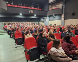 ISTINITA PRIČA KOJA OSTAJE Emocionalno putovanje kroz film 