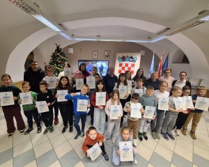 PD PSUNJ Dječju planinarsku školu završilo 33 ponosnih „magistara“