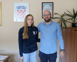 Gradonačelnik Tomislav Novinc čestitao Pauli Lucić na uspjesima u sportu, ali i umjetnosti