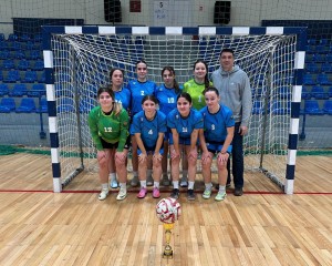 SREDNJA ŠKOLA PAKRAC Županijske prvakinje u futsalu