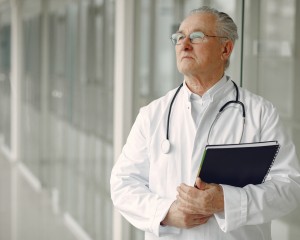 Javni poziv za subvenciju doktora medicine zdravstvenih ustanova na području Grada Pakraca za 2026. godinu