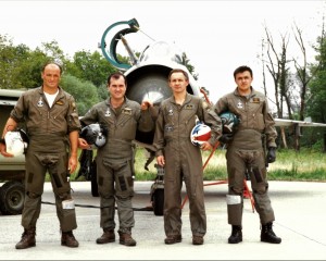 MUZEJ VOJNE I RATNE POVIJESTI Hrvatski ratni pilot Ivica Ivandić