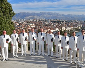 Kratka biografija klape Hrvatske ratne mornarice “Sveti Juraj” povodom 25 godina osnivanja i rada