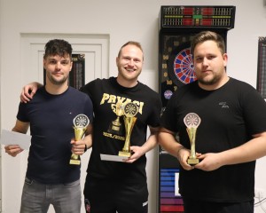 PRVO PA MUŠKO Matija Tessari drugi na spektakularnom pikado turniru u Pakracu