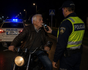 73-godišnji motociklist u Bolničkoj ulici s 1,38 promila završio u policiji