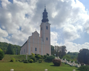BLAGDAN VELIKE GOSPE Trodnevna duhovna proslava u Pakracu