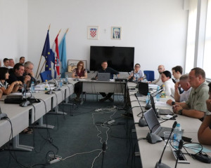 AKTUALNI SAT Dom za starije, Visoko učilište, Kalvarija i obilaznica među ključnim pitanjima 