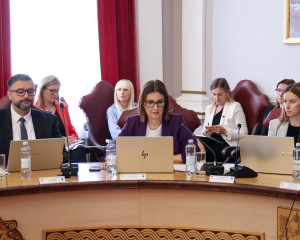SJEDNICA ŽUPANIJSKE SKUPŠTINE Najviše uloženo za potrebe jednosmjenskog rada i cjelodnevne škole